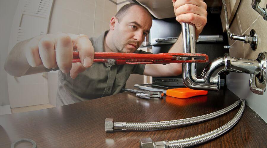 Expert burst pipe repair services in Manly, IA